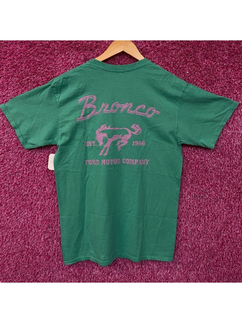 Junk Food Clothing Ford Motor Company Bronco Graphic T-Shirt Small